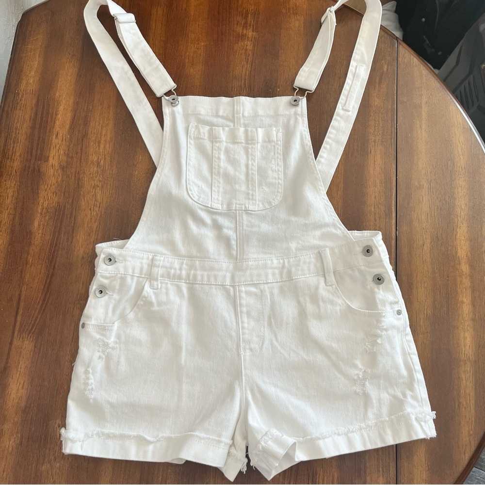 Juniors white denim overalls size L NWOT